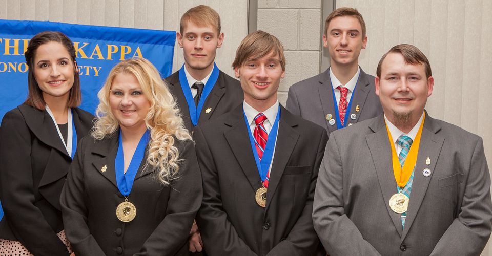 Phi Theta Kappa Society (PTK)