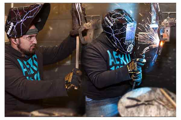 welding lab student